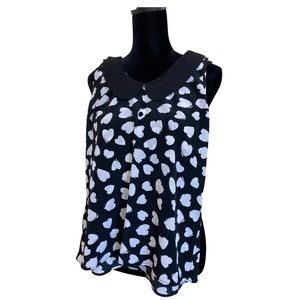 B/W Sleeveless Blouse, peter pan collar